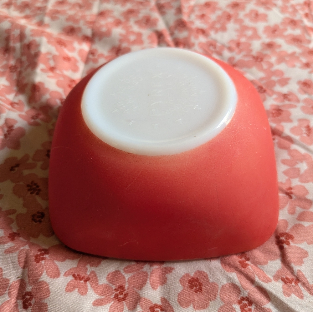 Vintage MCM Pyrex Milk Glass Bowls